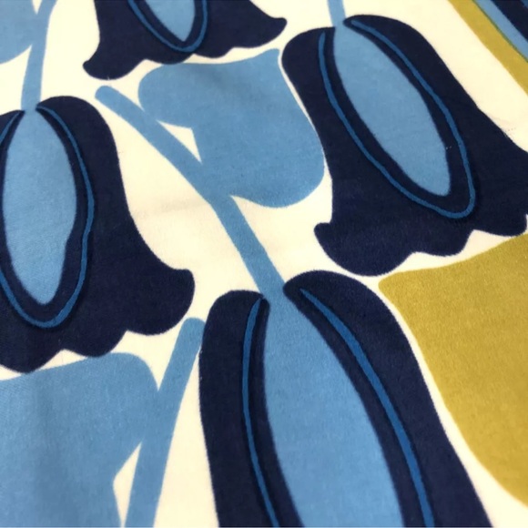 219 Christian Dior CD Tulip Alibi Silk Scarf - Picture 7 of 9